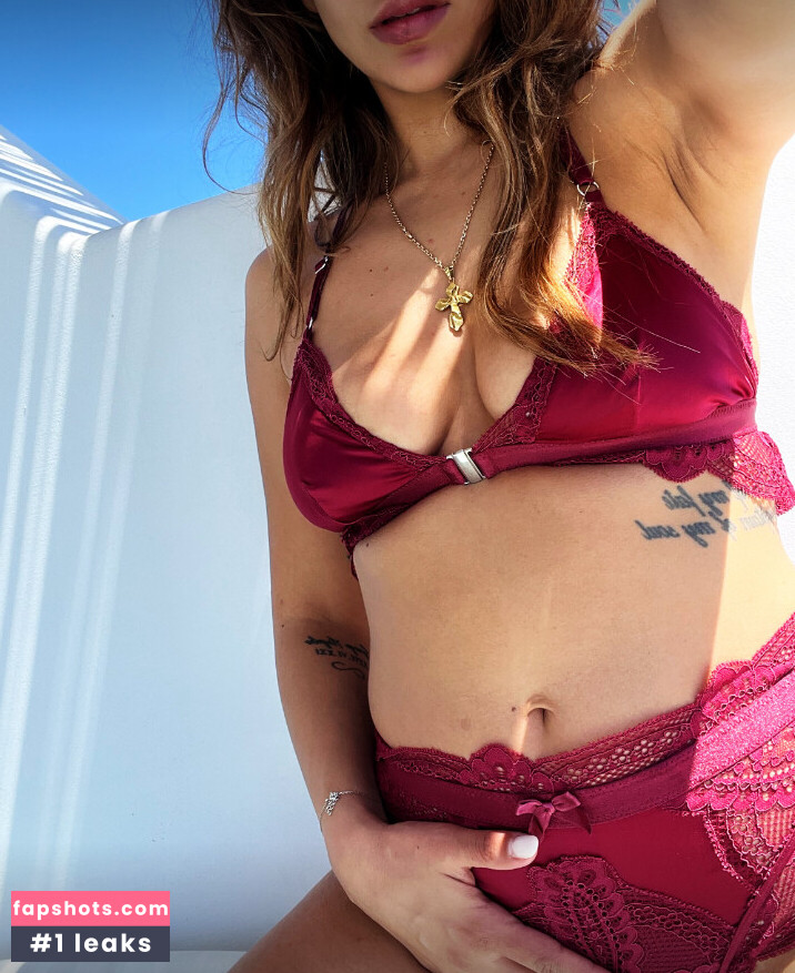 Eva Benetatou gallery photo #79