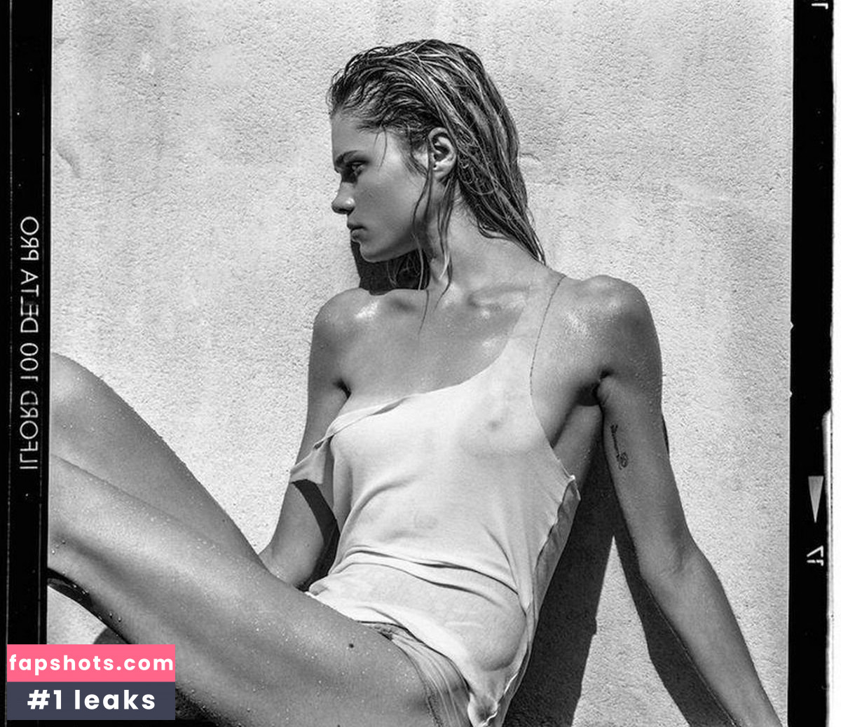 Eva Biechy gallery photo #121