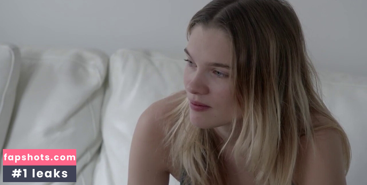 Eva Biechy gallery photo #21