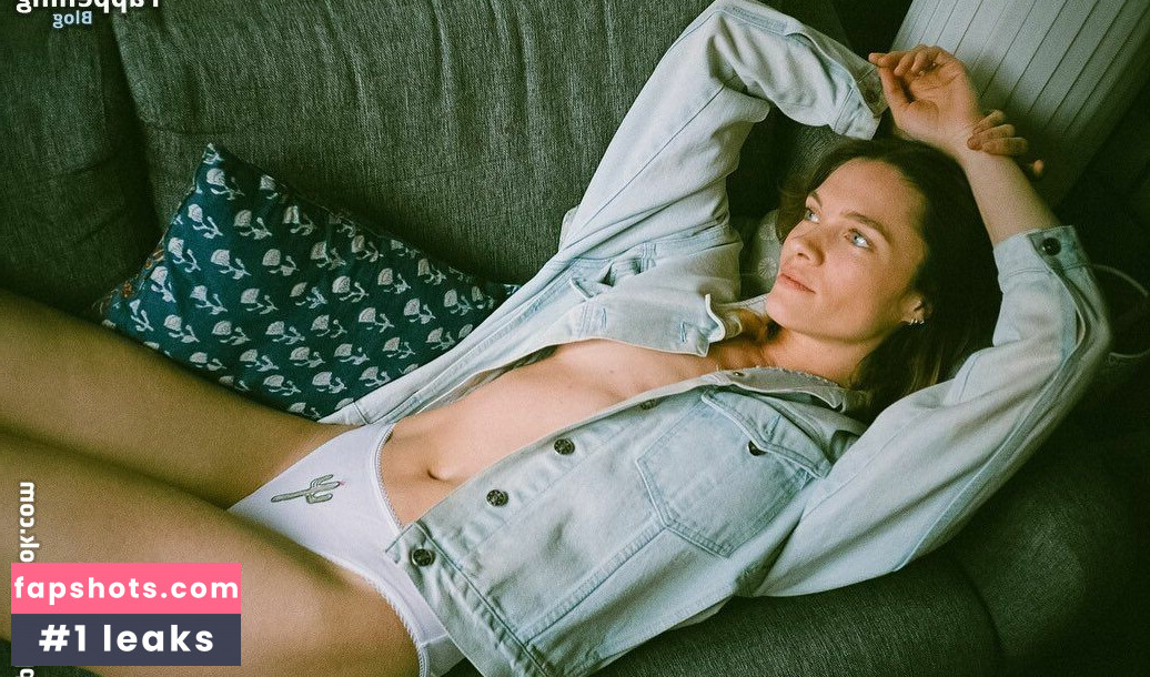 Eva Biechy gallery photo #41