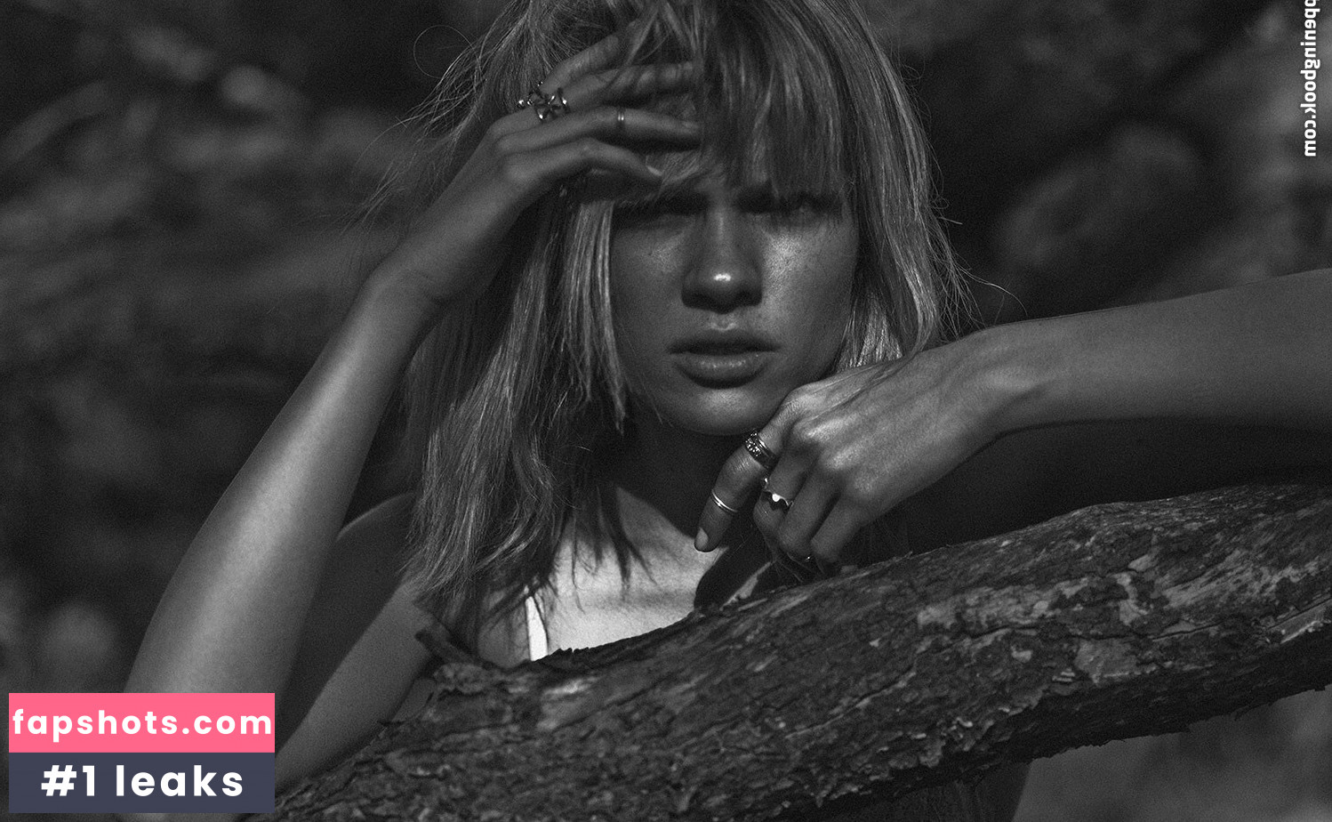 Eva Biechy gallery photo #53