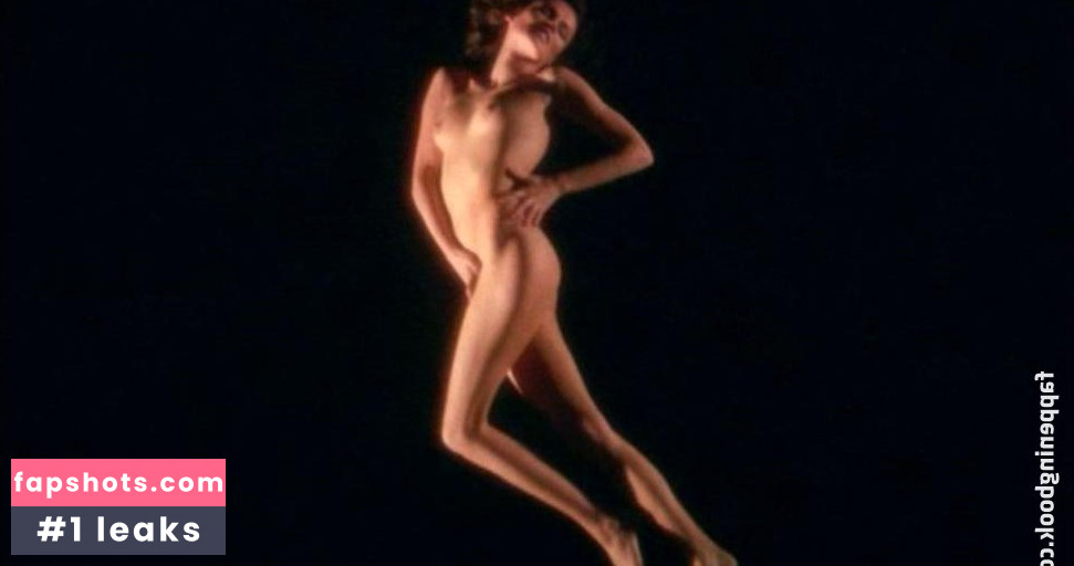 Eva Czemerys gallery photo #6