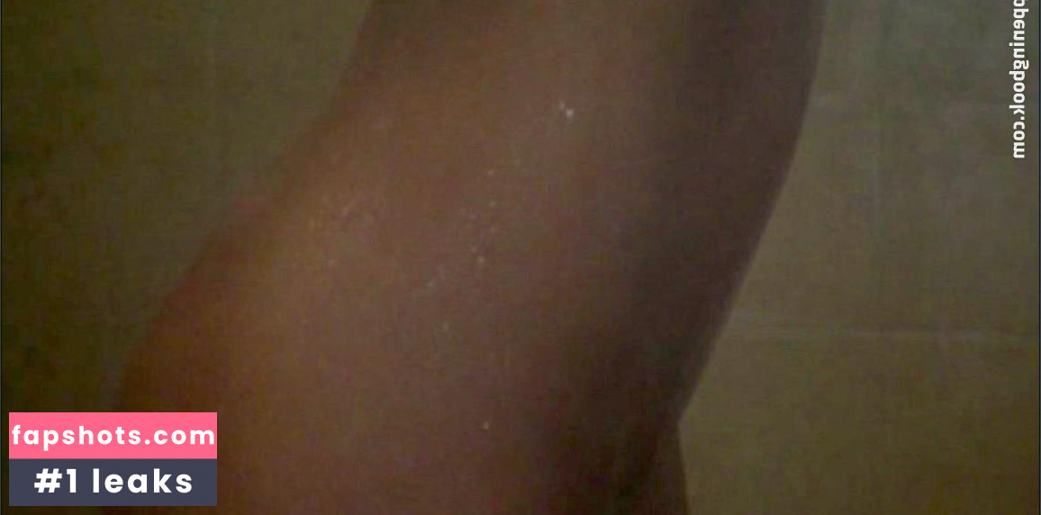 Eva Derrek gallery photo #11