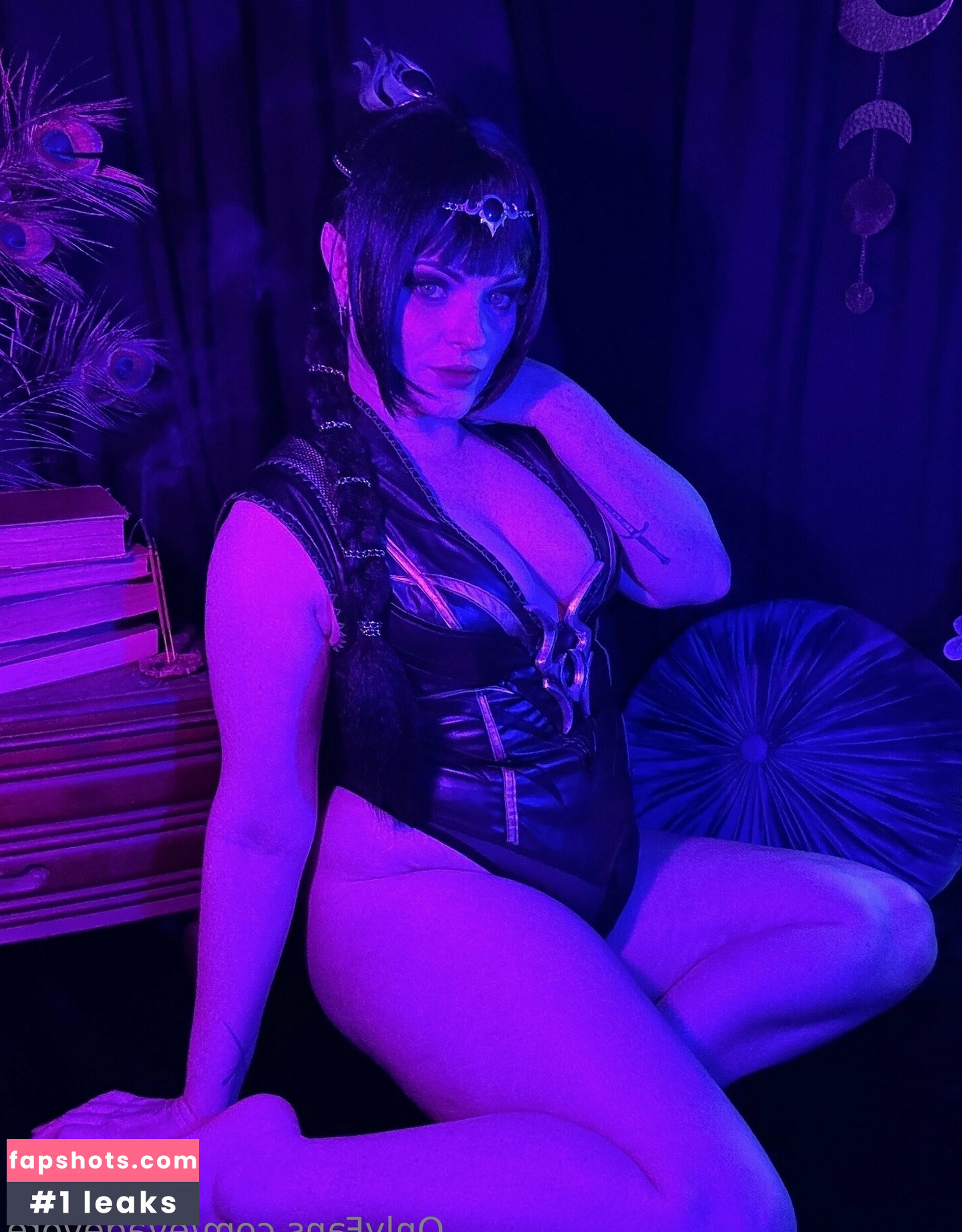 Eva Devore gallery photo #12