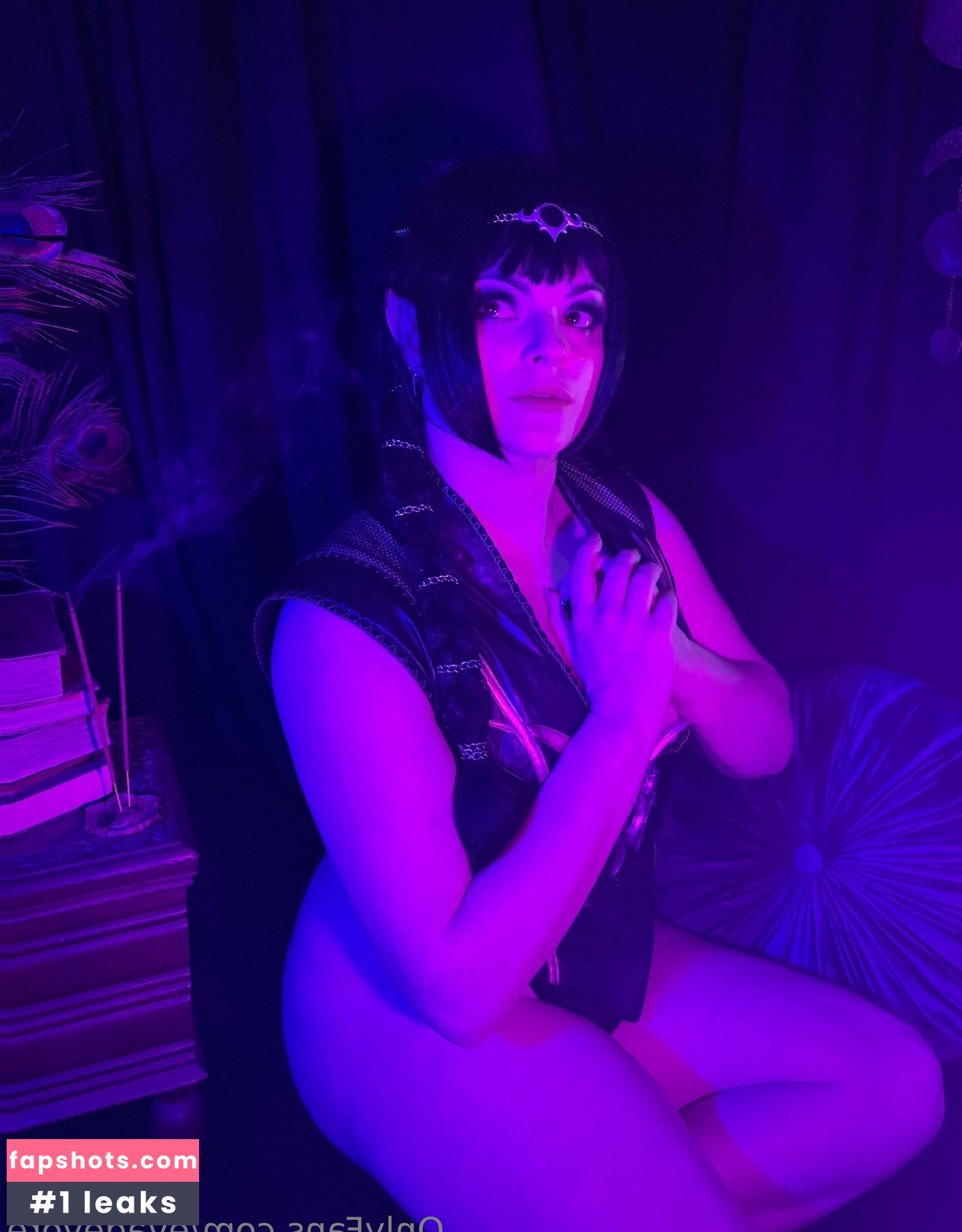 Eva Devore gallery photo #17