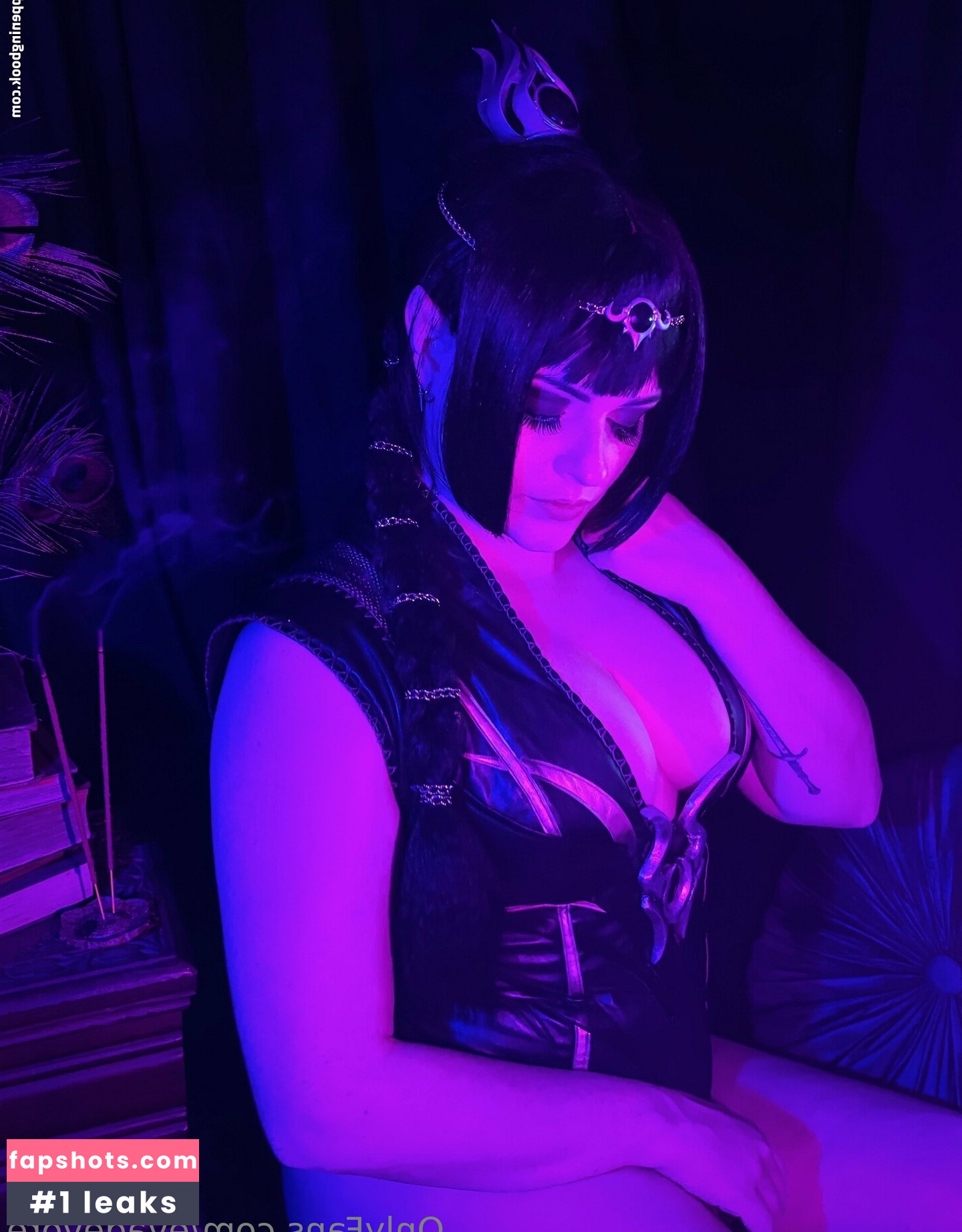 Eva Devore gallery photo #3