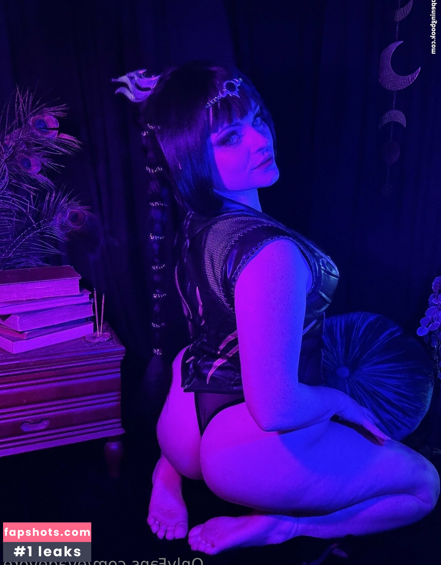 Eva Devore gallery photo #21