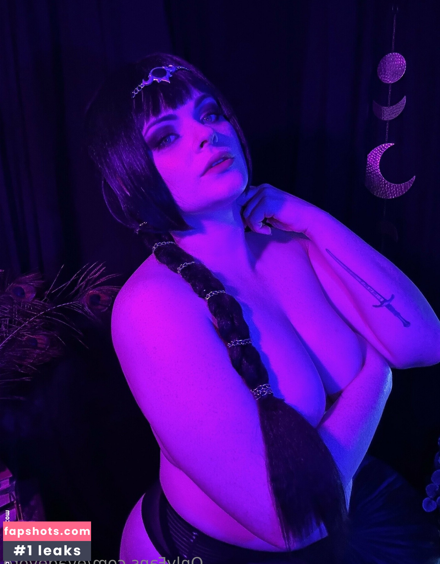 Eva Devore gallery photo #22