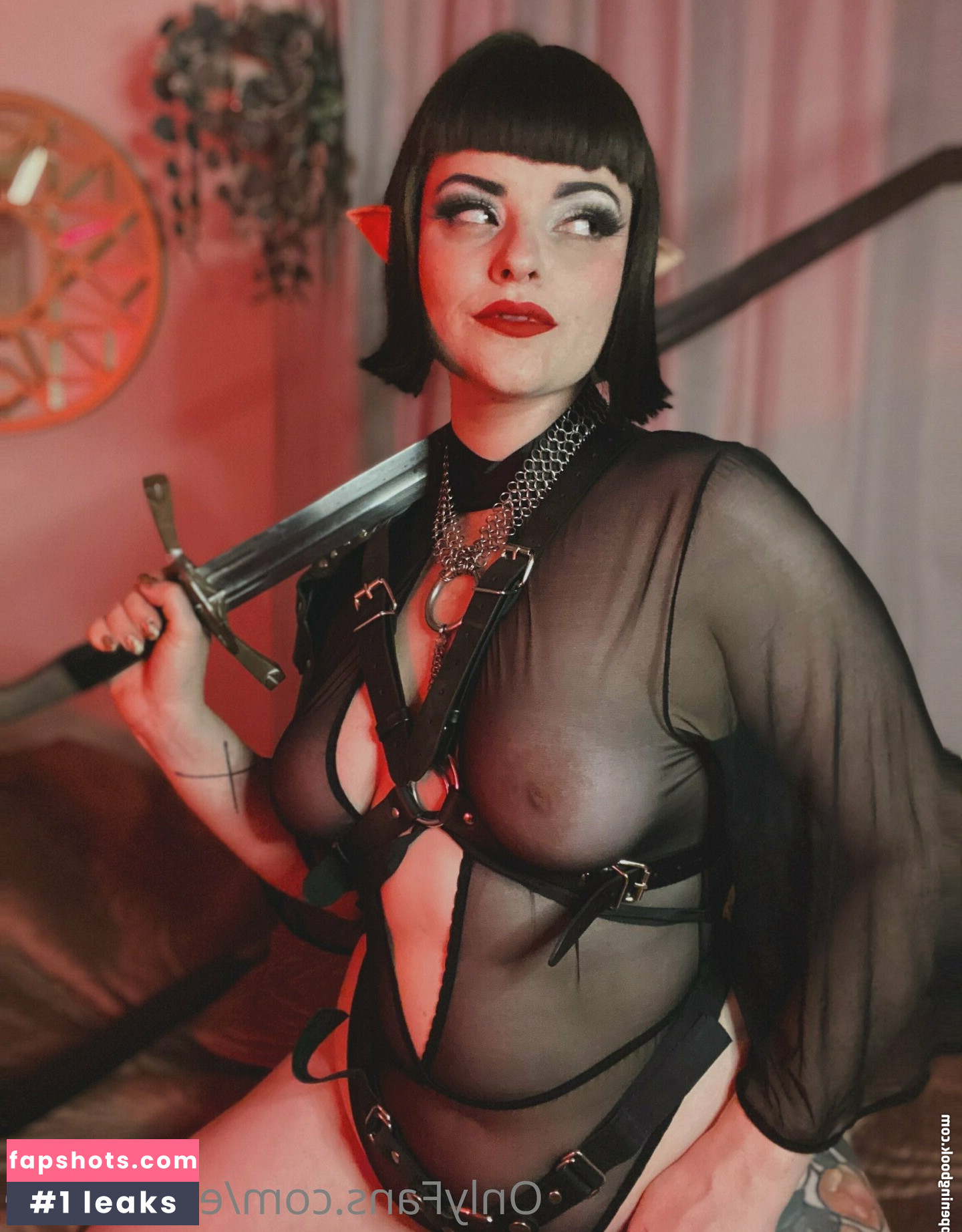 Eva Devore gallery photo #31