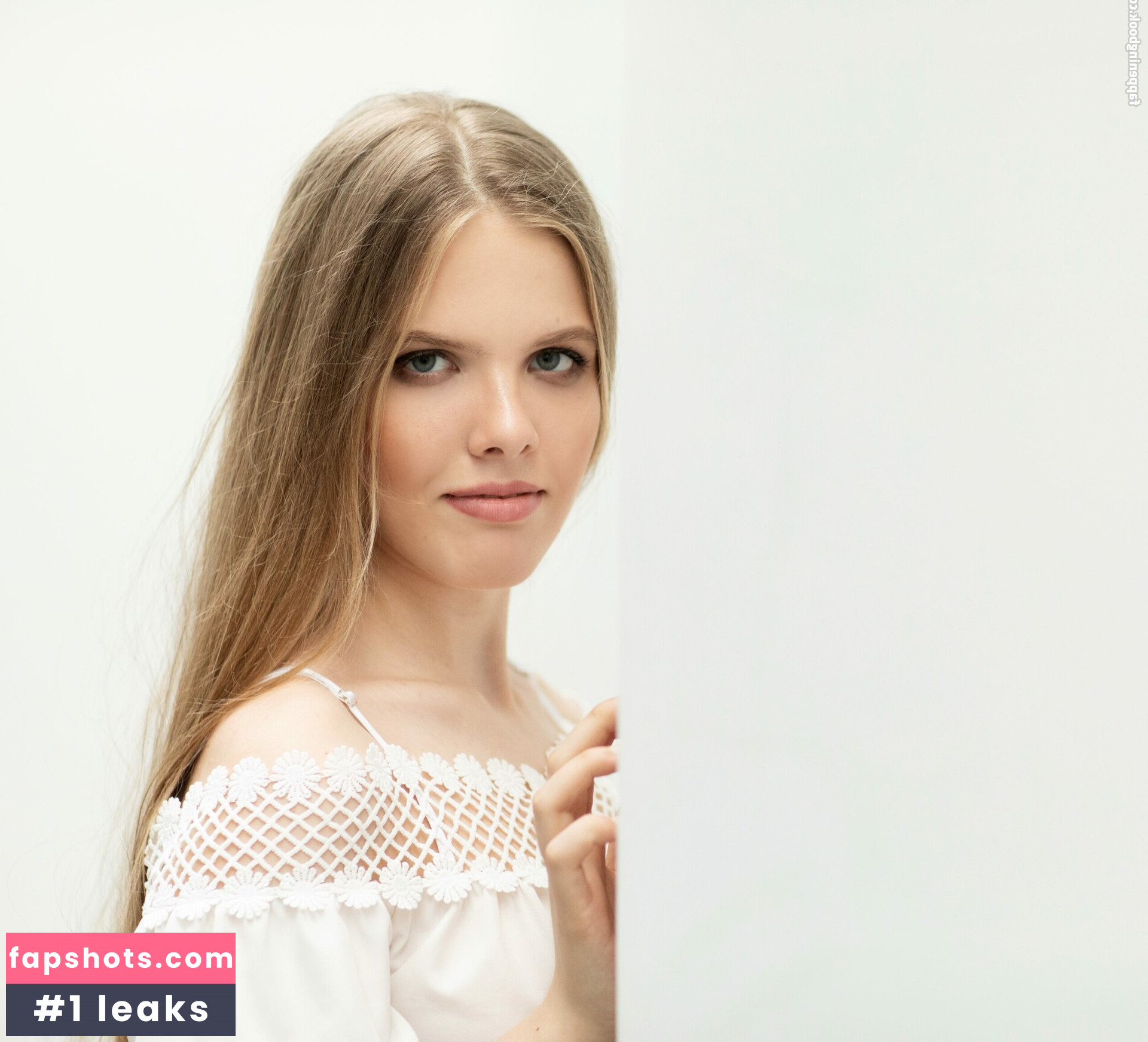 Eva Gevorgyan gallery photo #11