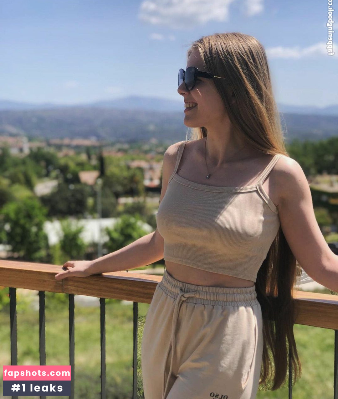 Eva Gevorgyan gallery photo #26