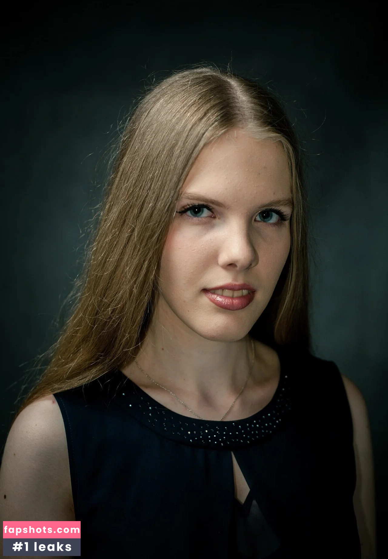 Eva Gevorgyan gallery photo #10