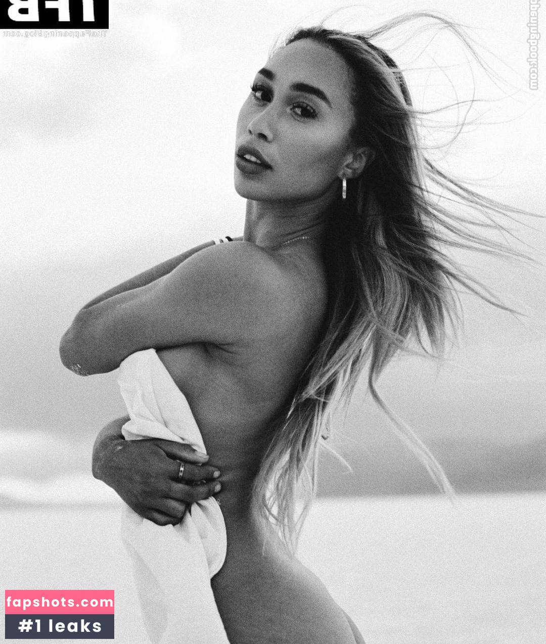 Eva Gutowski gallery photo #66