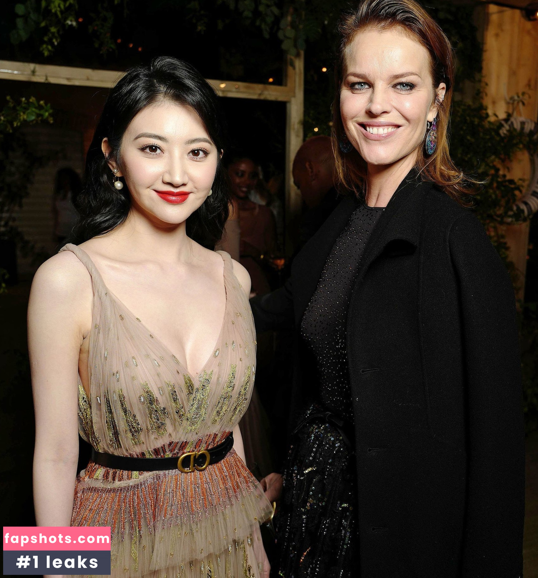 Eva Herzigova gallery photo #28