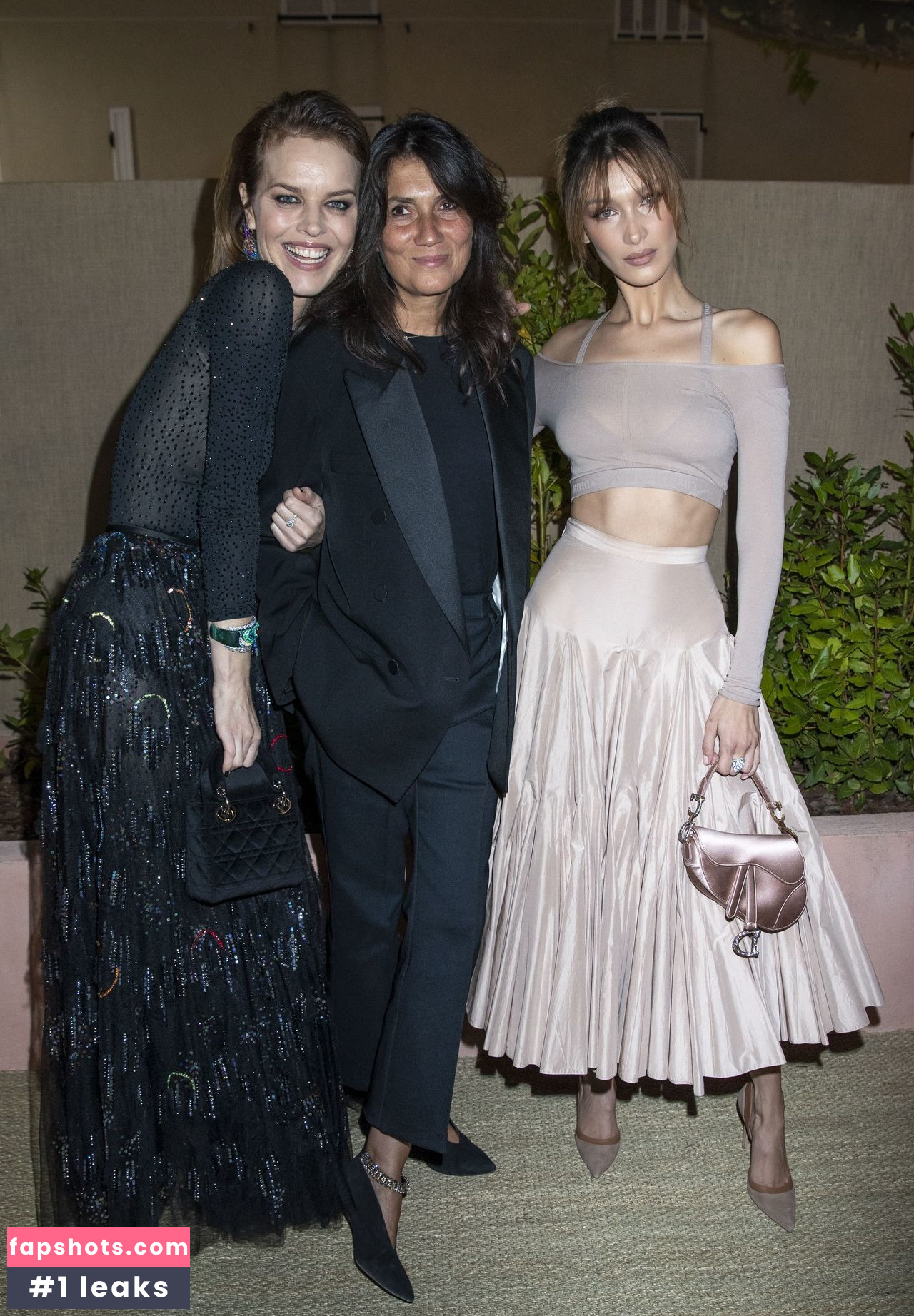 Eva Herzigova gallery photo #42