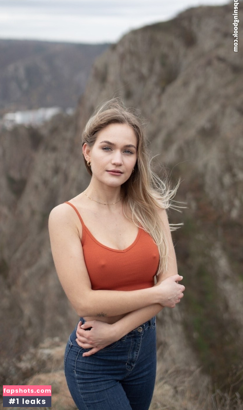 Eva Krämer Nude Leaks OnlyFans Photos #3 - LeakJerk