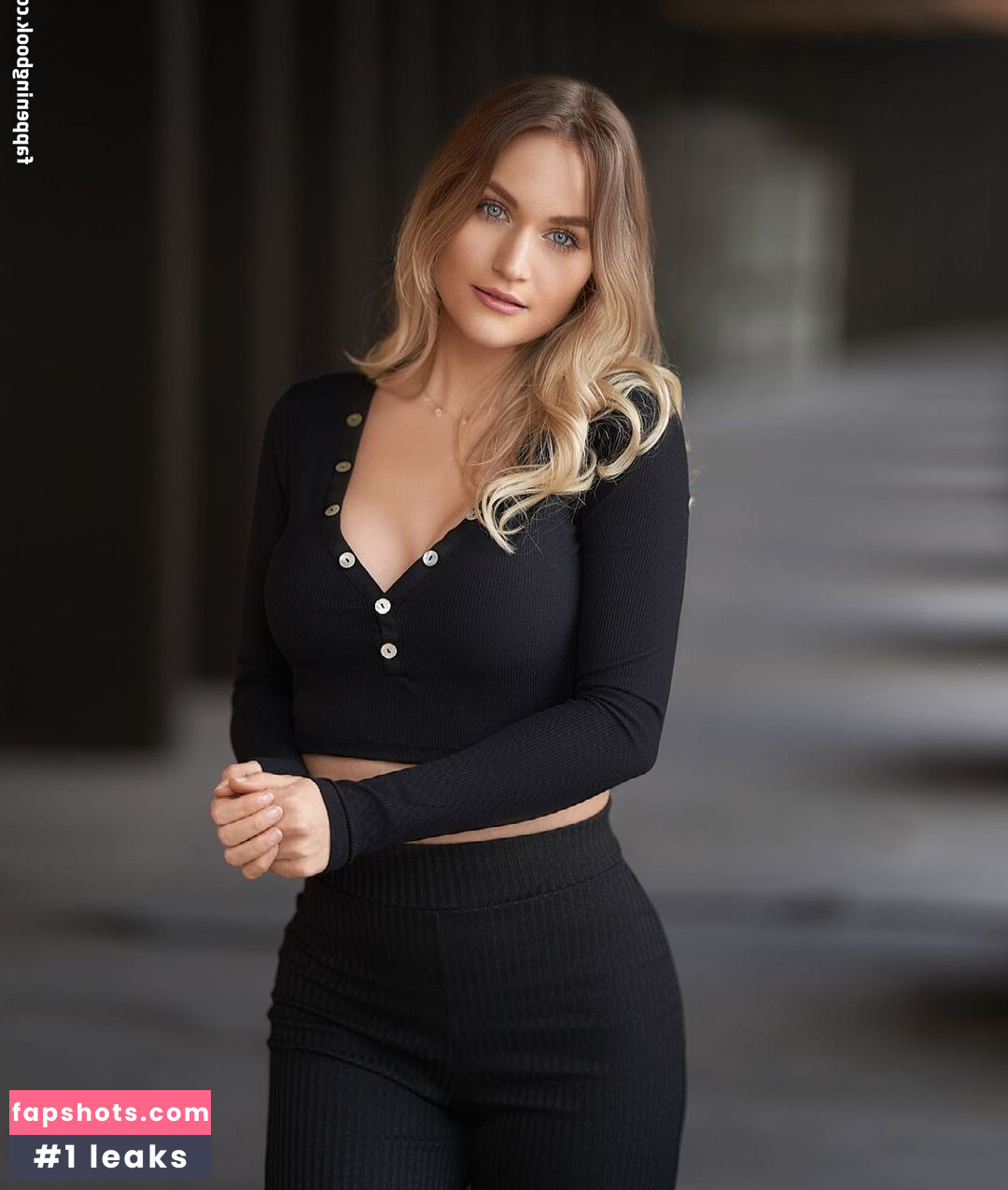 Eva Krämer Nude Leaks OnlyFans Photos #39 - LeakJerk