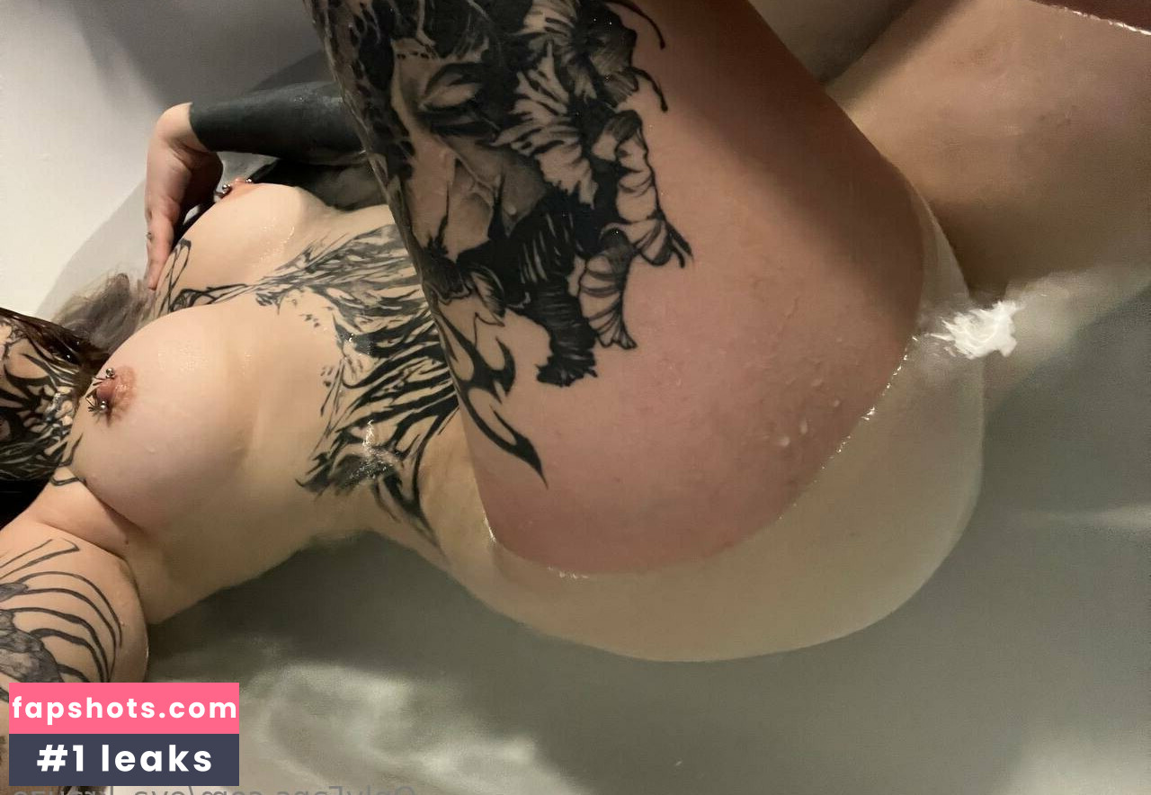 Eva Krauze gallery photo #43