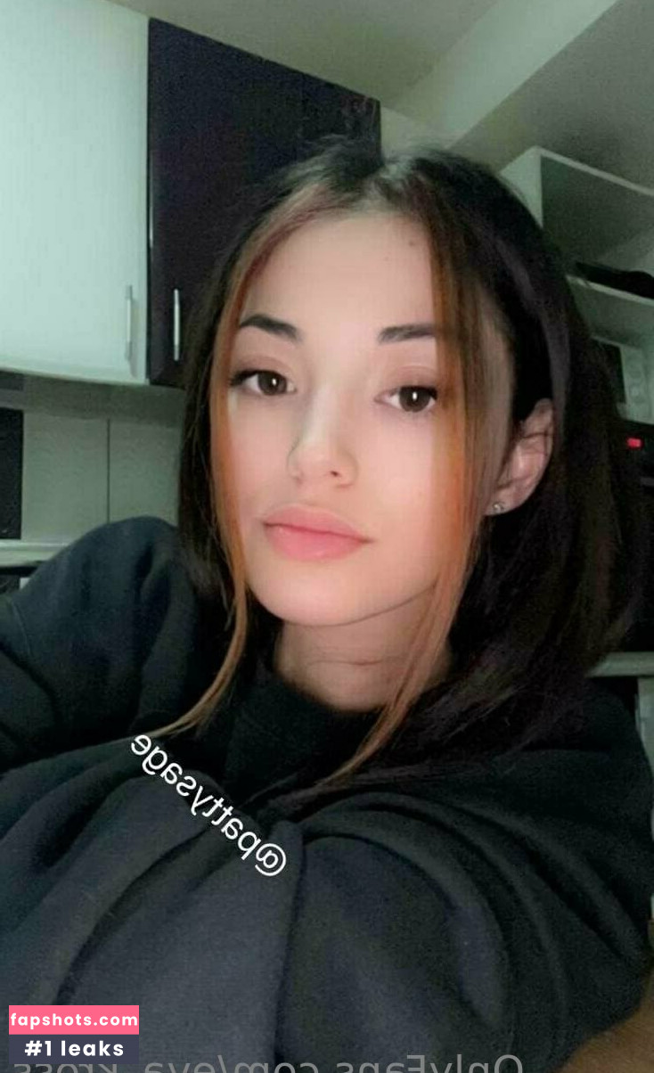 Eva Kross Nude Leaks OnlyFans Photos #44 - LeakJerk