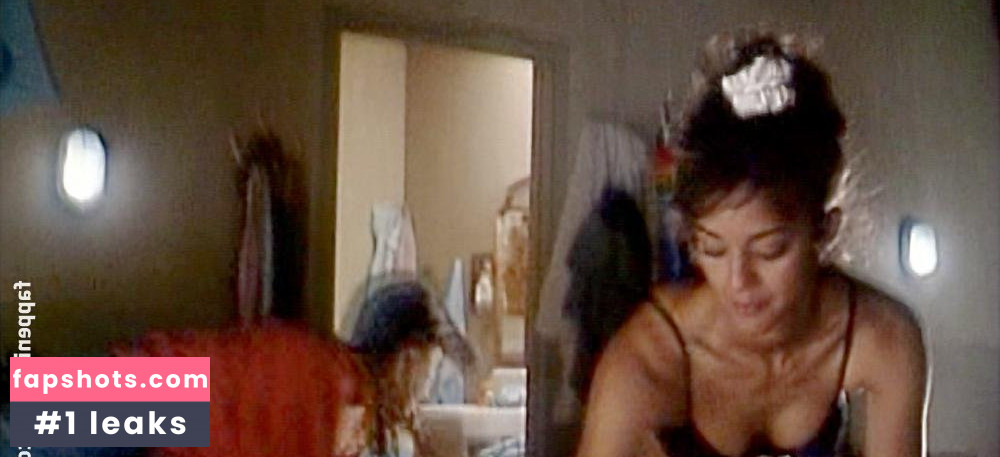 Eva La Rue gallery photo #12