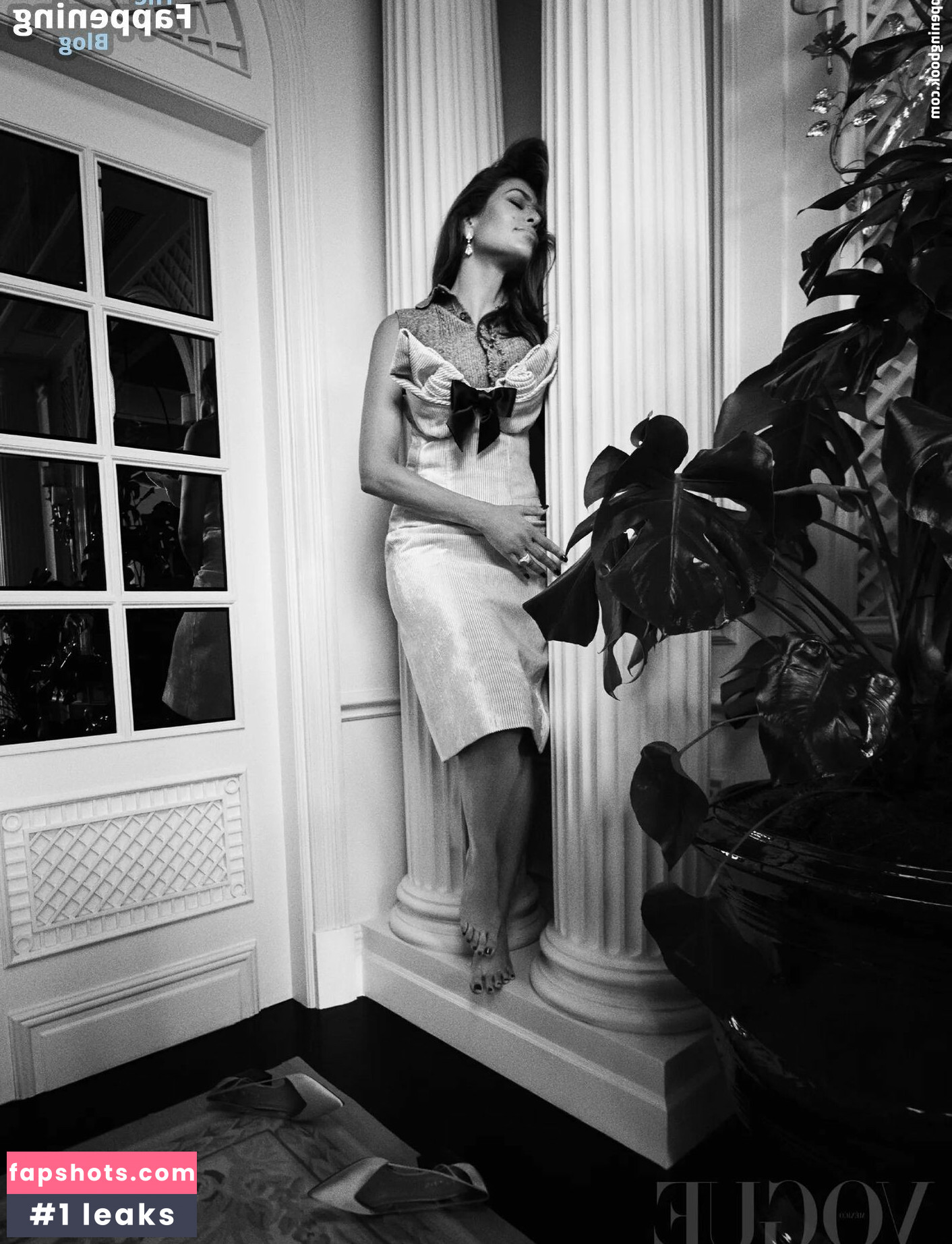 Eva Mendes gallery photo #12