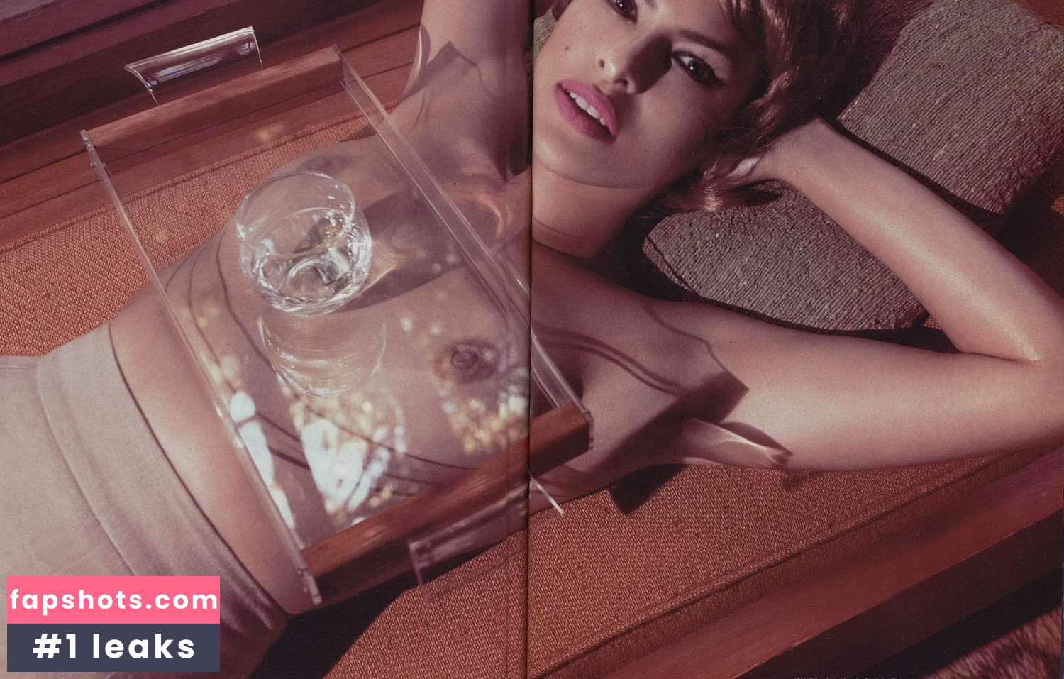 Eva Mendes gallery photo #166