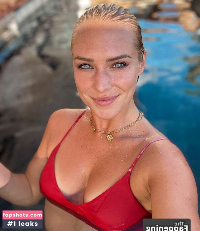 Eva Mikulski gallery photo #19