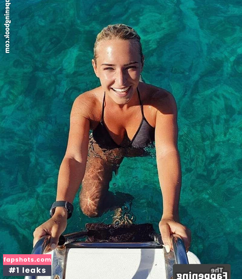 Eva Mikulski gallery photo #5