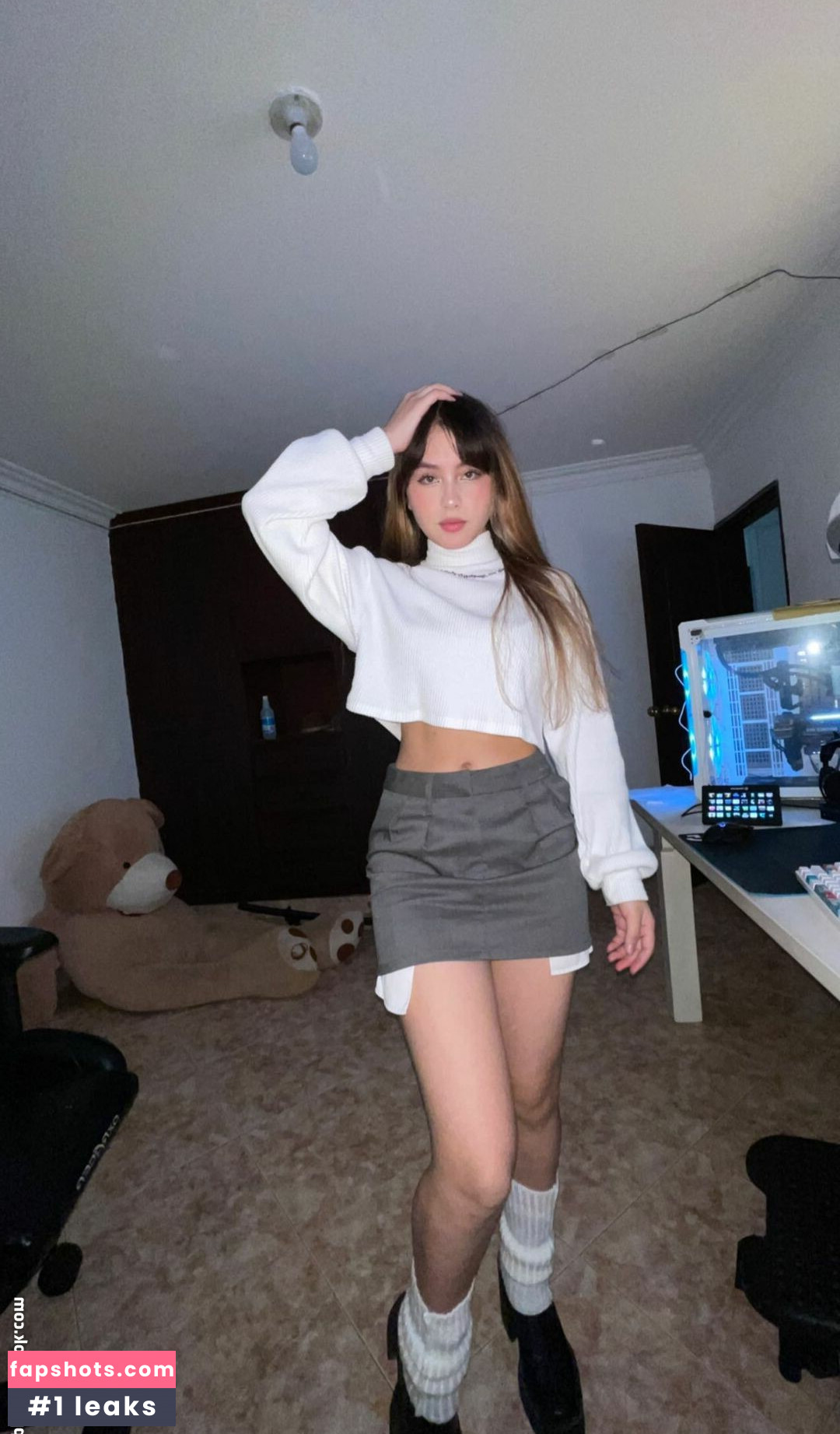 Eva Partis gallery photo #2