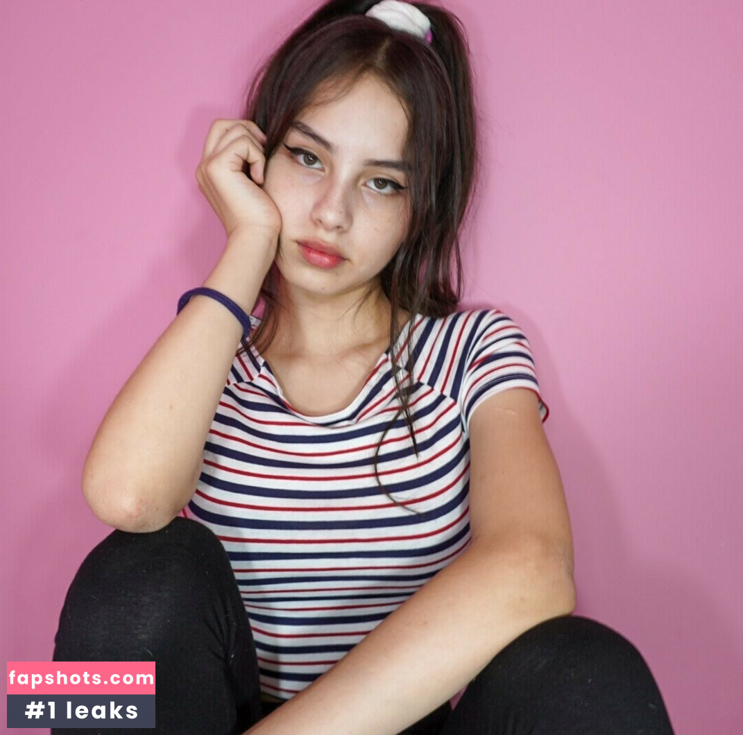 Eva Partis gallery photo #17