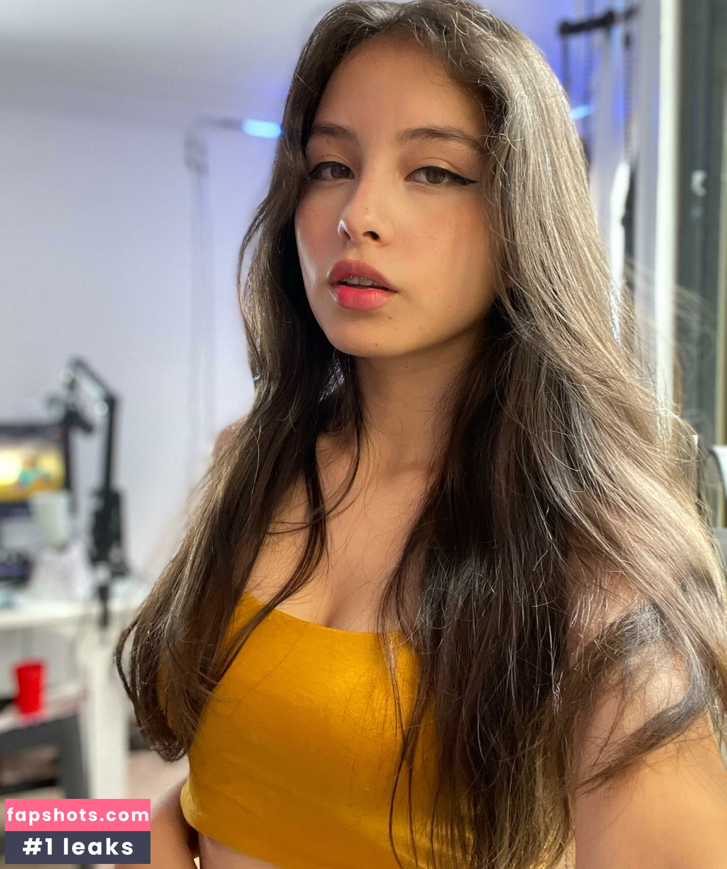 Eva Partis gallery photo #41