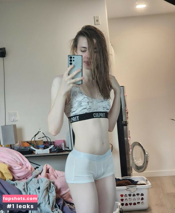 Eva Rex gallery photo #17