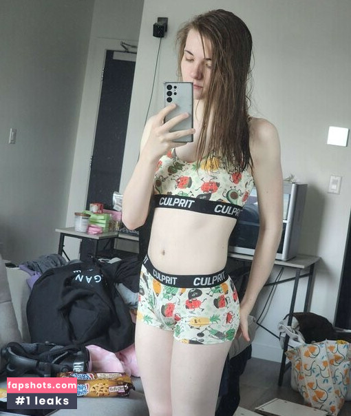 Eva Rex gallery photo #19