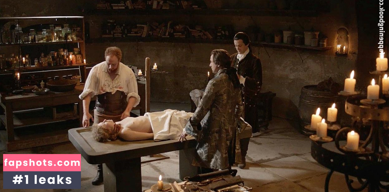 Eva Rossignol nude babe gallery