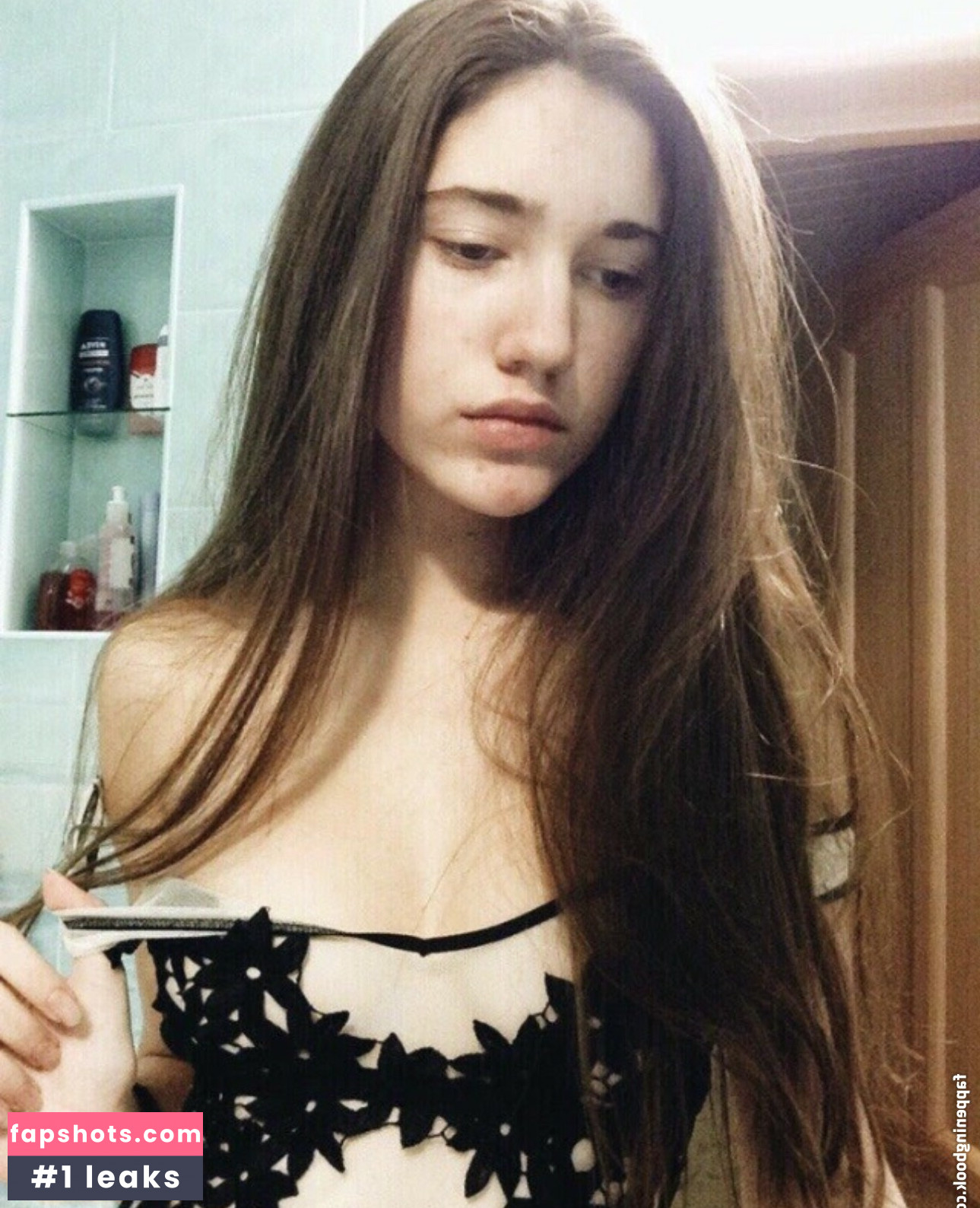 Eva Troitskaya gallery photo #7