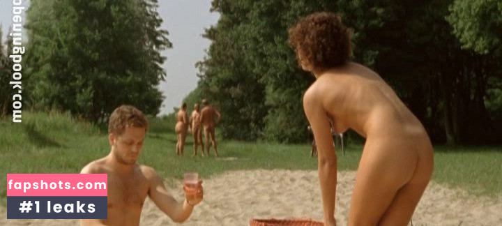 Eva van de Wijdeven gallery photo #3