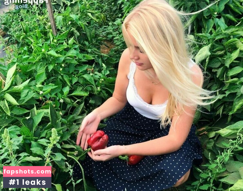 Eva Vlaardingerbroek Nude Leaks OnlyFans Photos #3 - LeakJerk