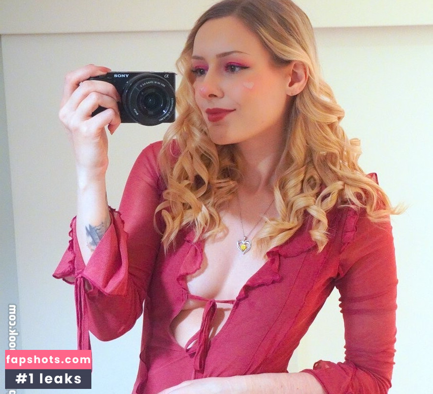 EvaBreem gallery photo #6