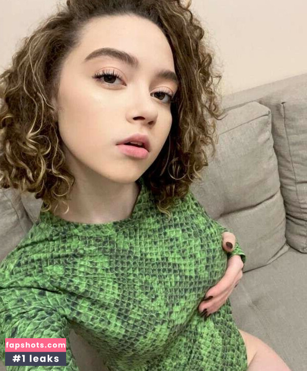 evacurlysue Nude Leaks OnlyFans Photos #6 - LeakJerk