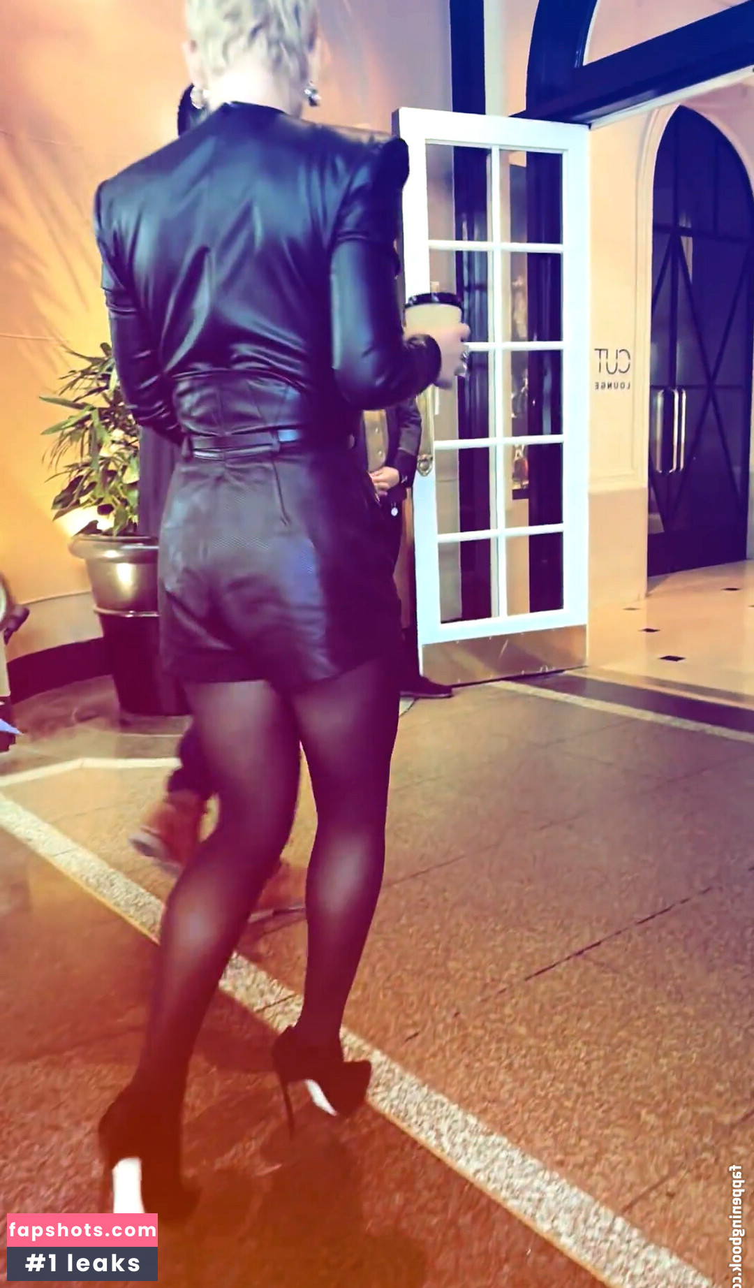 Evangeline Lilly Nude Leaks OnlyFans Photos #72 - LeakJerk