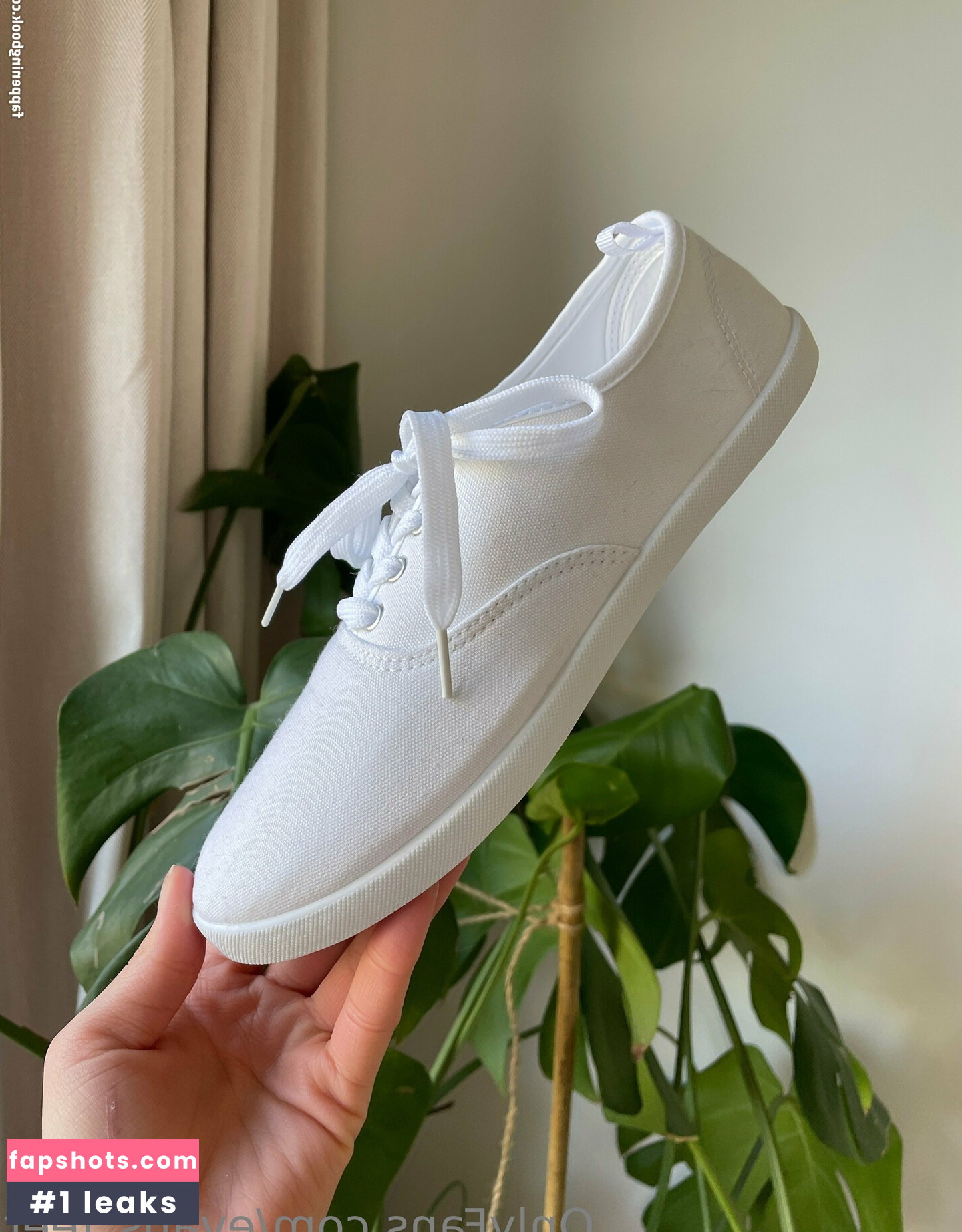 evans_feet gallery photo #7