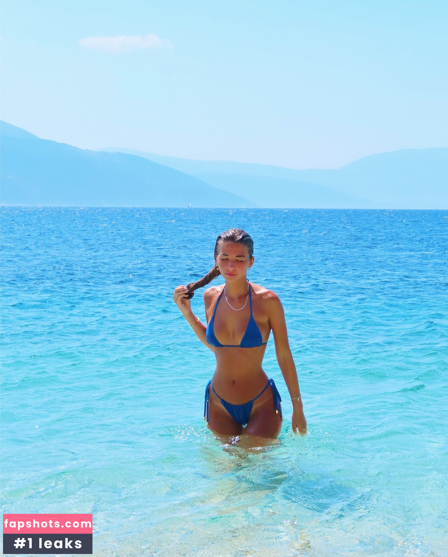 Evanthia Theodorou gallery photo #22