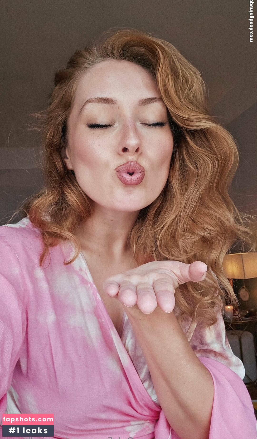 evasindlerova Nude Leaks OnlyFans Photos #18 - LeakJerk