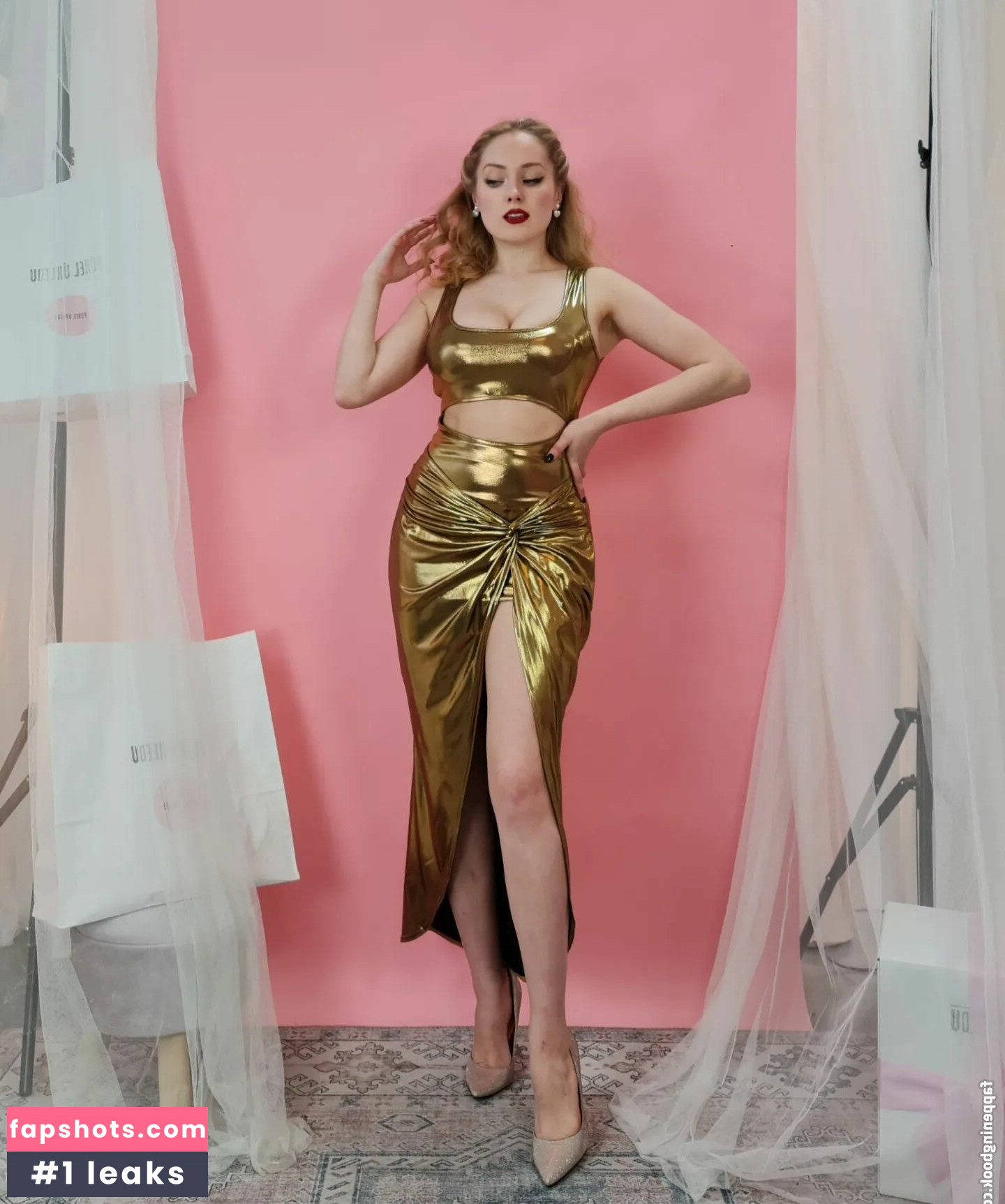 evasindlerova Nude Leaks OnlyFans Photos #56 - LeakJerk