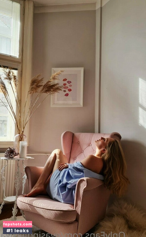 evasindlerova Nude Leaks OnlyFans Photos #72 - LeakJerk