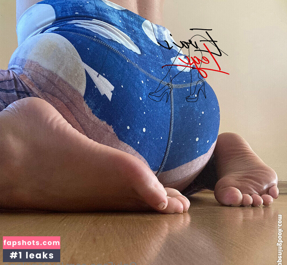 evasnylons Nude Leaks OnlyFans Photos #13 - LeakJerk