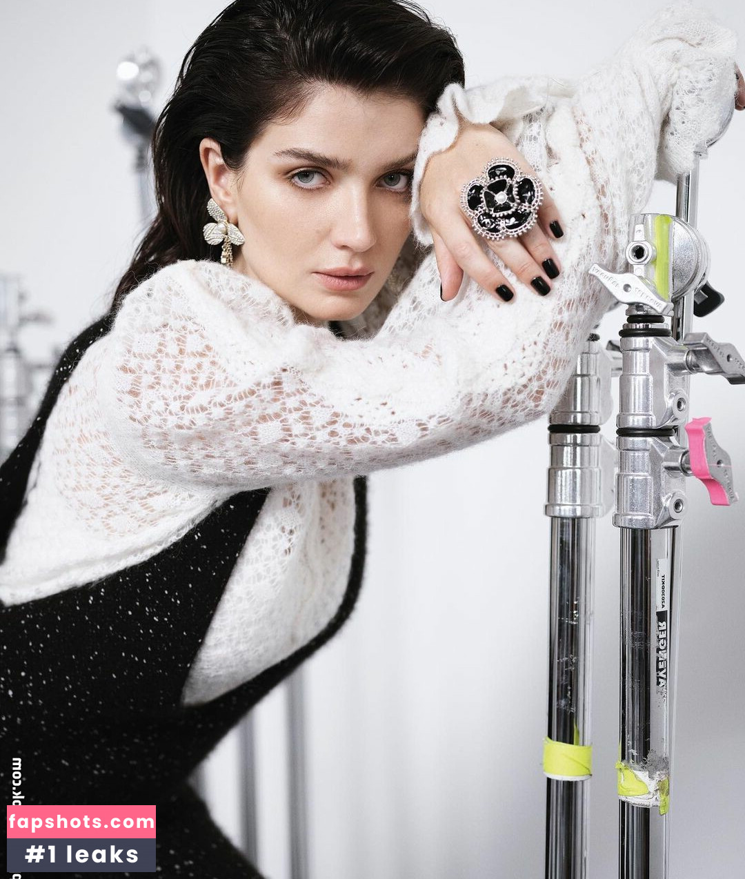 Eve Hewson gallery photo #103