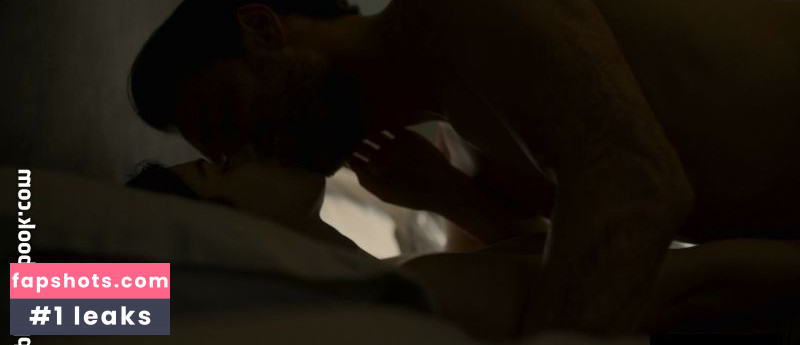 Eve Hewson gallery photo #119