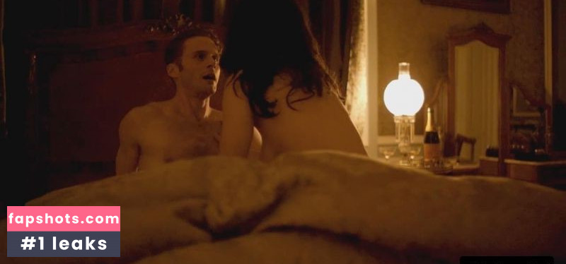 Eve Hewson gallery photo #128