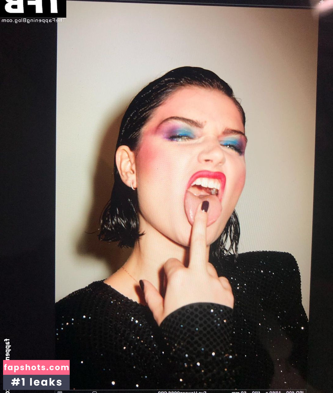 Eve Hewson gallery photo #142